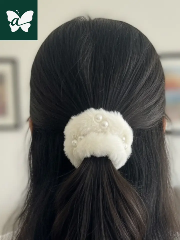 Cloud Nine Pearl Scrunchie (Imported from Thailand) - Image 5